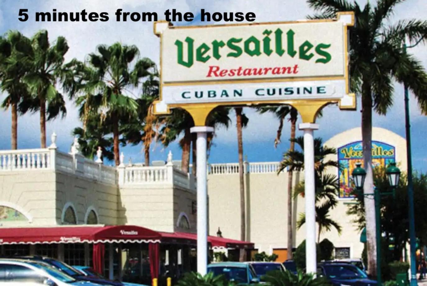 Homestay B3 Value On Private Bedroom With Private Bathroom In Little Havana,